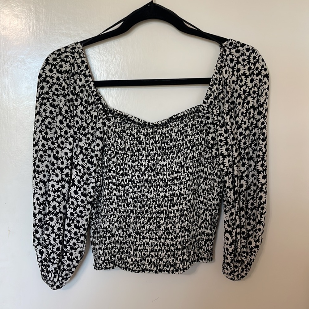 Audrey Crop Top; Size L, Worn Once - image 2